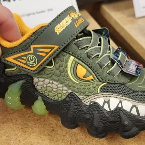 Meet your Posher, Cody